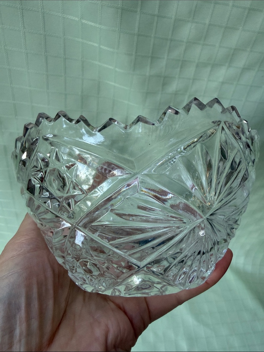Vintage Cut Glass Crystal Bowl - Clear Starburst Design